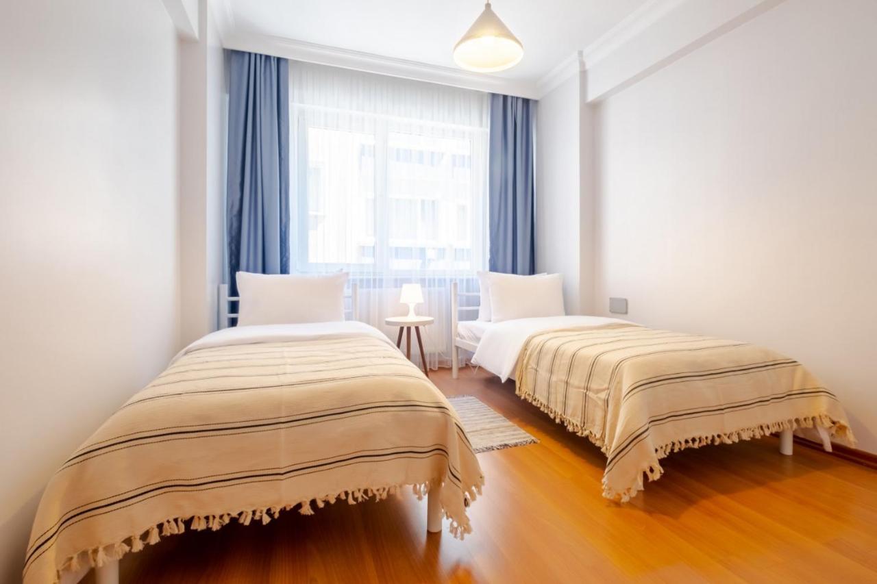 Splendid Flat With Central Location In Sisli Istanbul Bagian luar foto